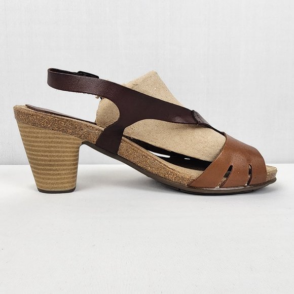 Fab Brown Leather Ankle Strap Stacked Heel Sandals Size 9 - Picture 2 of 8